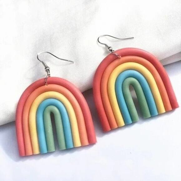 NEW Colorful Boho Rainbow Dangle Drop Earrings French Wire Hook Clay A0142 - Picture 3 of 12